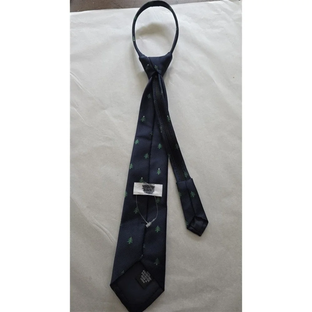 NWOT Crown & Ivy Boy's Pre-Tied Tie Blue Gree Trees Adjustable Classic 125826